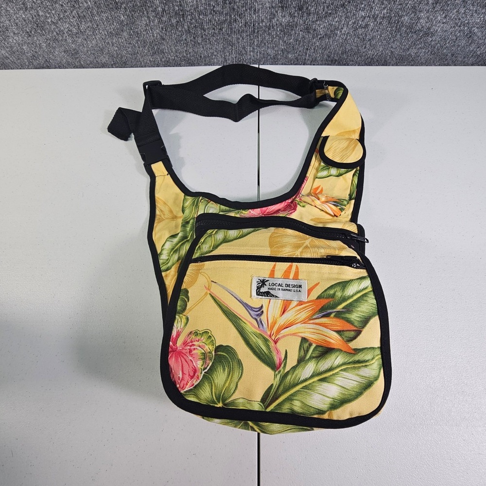 Local Design Made in Hawaii Floral‎ Print Sling Crossbody Purse Bird of Paradise